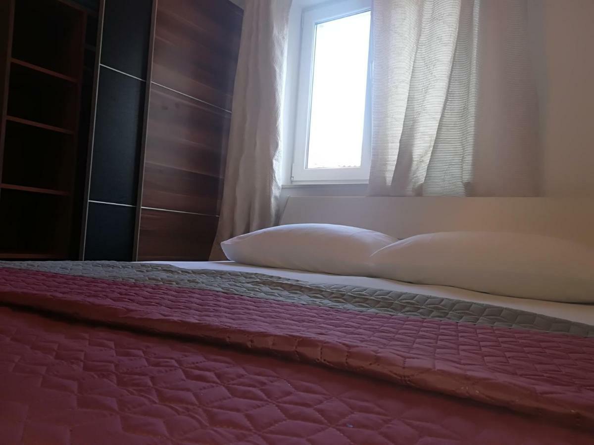 Apartman Brzovic Omiš Exteriér fotografie